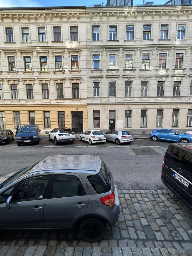 Cozy City Center Apartments Wien Eksteriør bilde